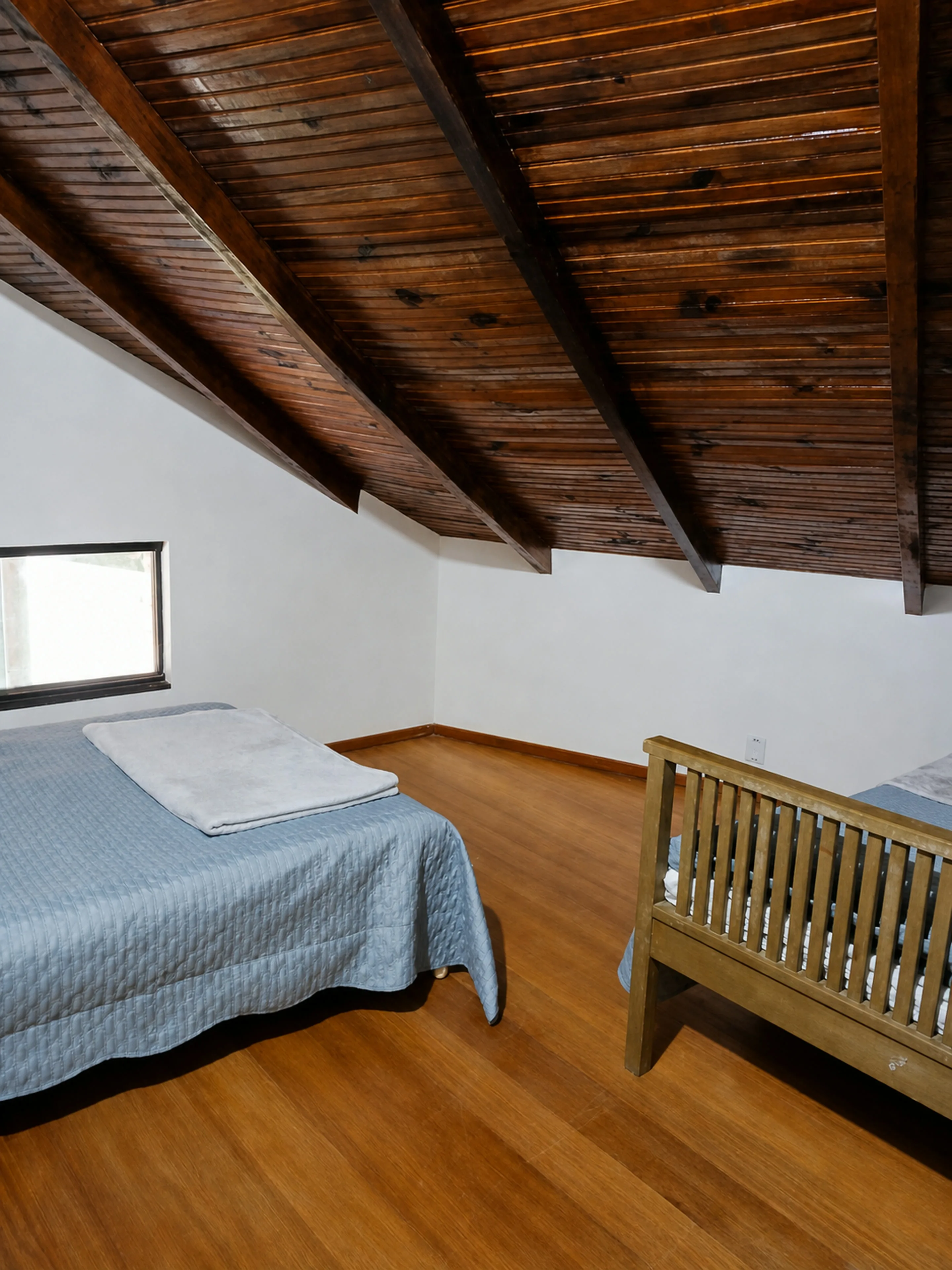 Quarto no mezanino do Bangalô Paraíso dos Coqueiros