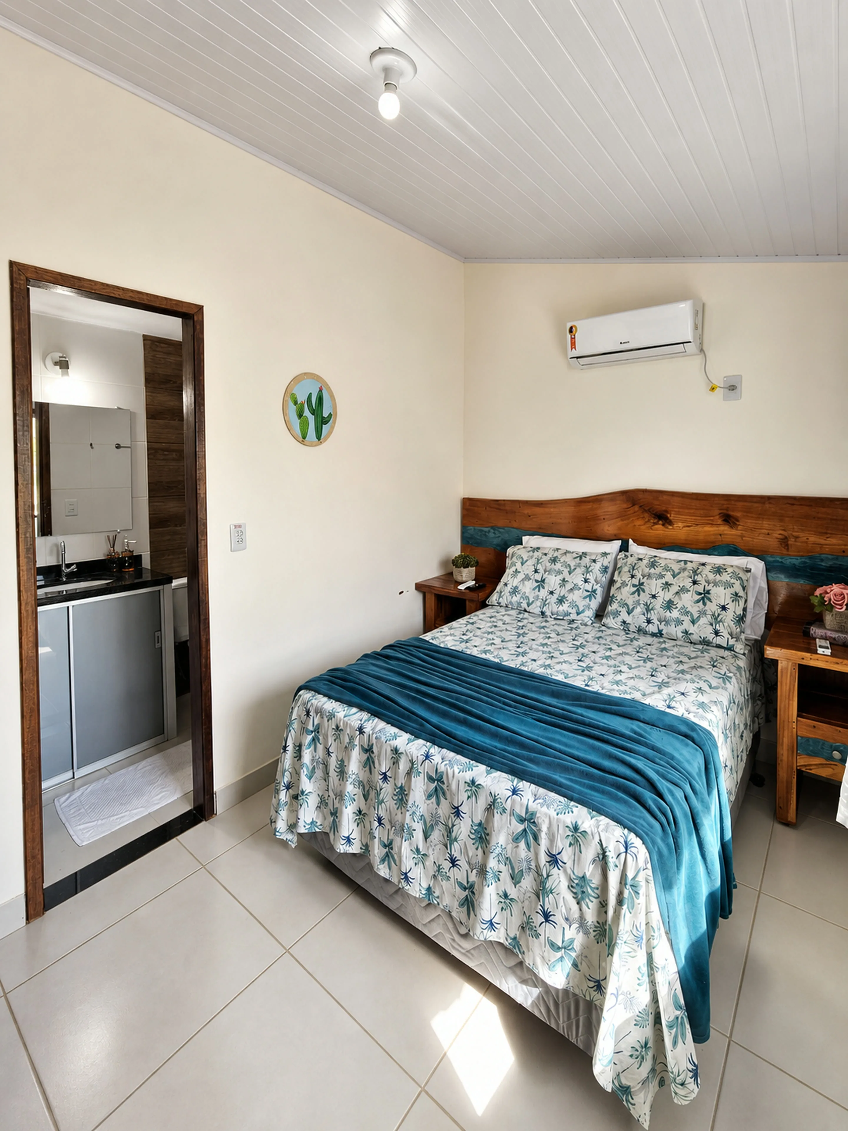 Quarto de casal preparado no Bangalô da Professora Eunice